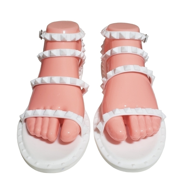 Steve Madden Travel-J White Studded Flat Jelly Sandals Sz 5, 7, 8, 9 - Picture 1 of 8